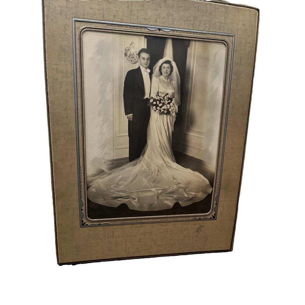Antique Wedding Photo Bride & Groom in Folder Frame Art Deco Maryland 1940s